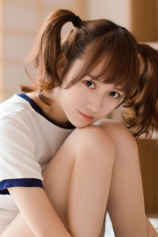 女式紧身牛仔裤